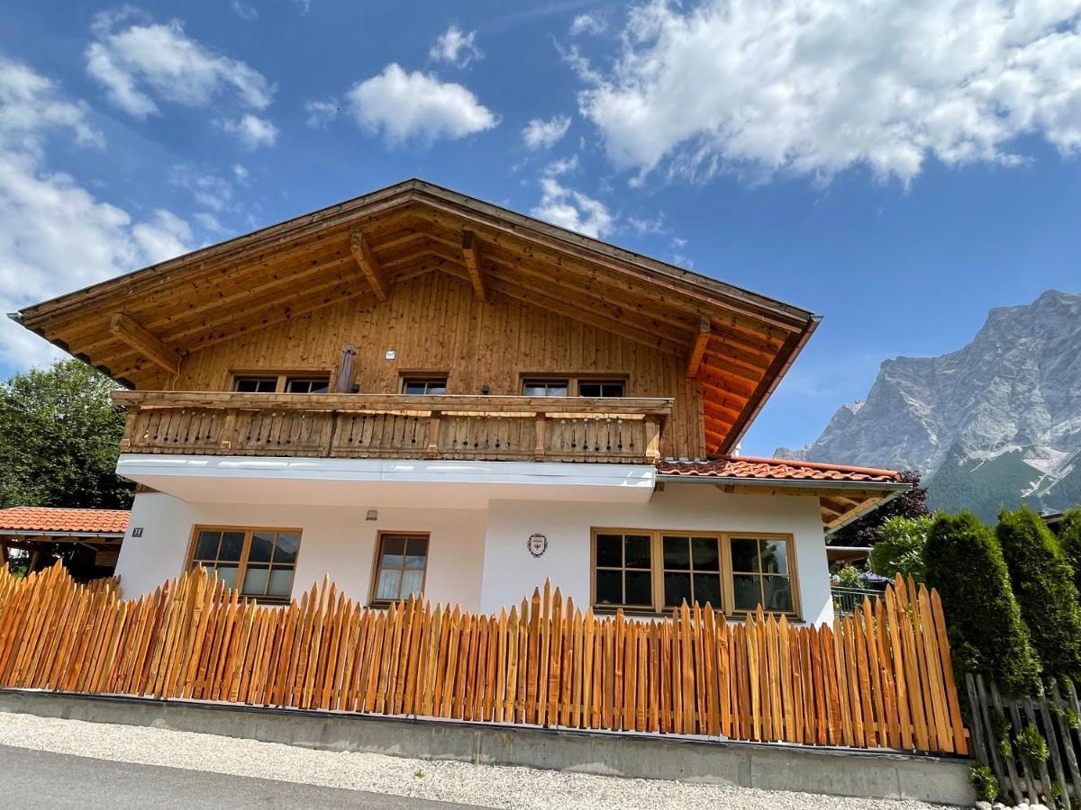 Appartement Haus Sieben Zwerge à Ehrwald Extérieur photo