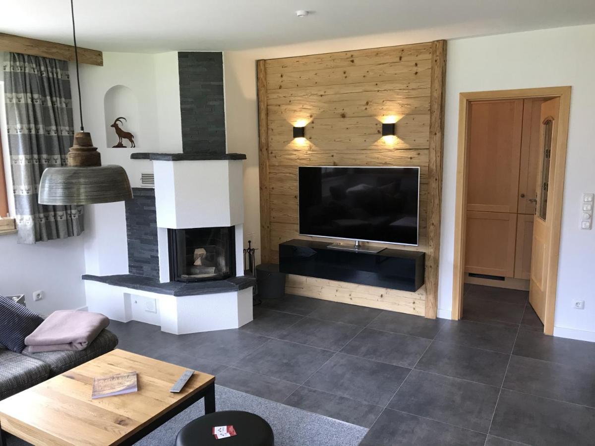 Appartement Haus Sieben Zwerge à Ehrwald Extérieur photo